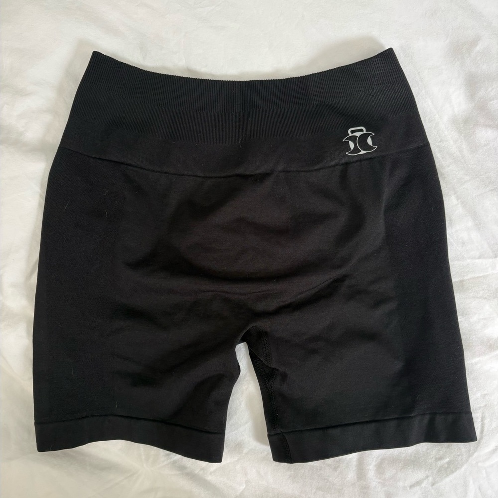 Women's Black Seamless Athletic Bike Shorts NWOT